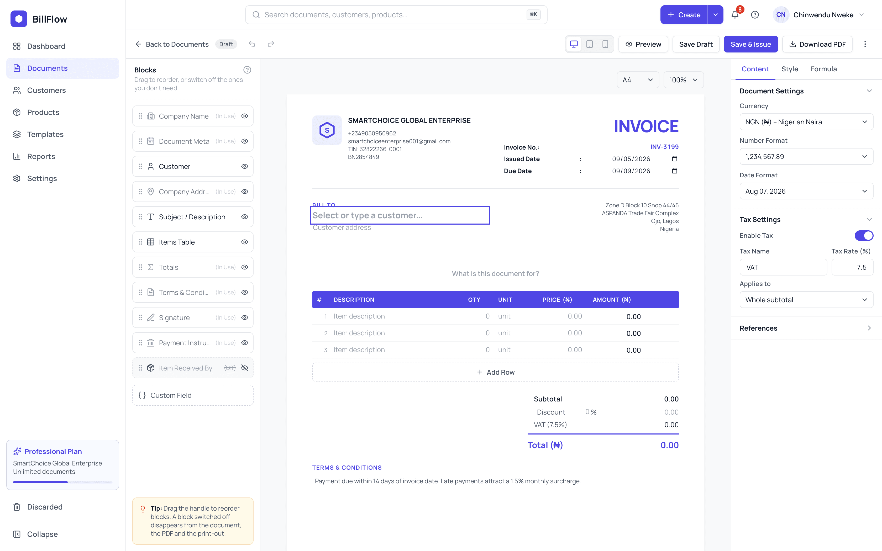 The customer field on the invoice sheet, outlined, with the placeholder Select or type a customer